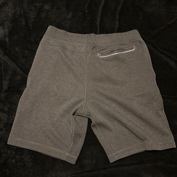 The North Face shorts M - Picture 4 of 4